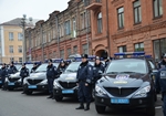 Правоохоронці Дніпропетровщини отримали 96 нових патрульних спецавтомобілів