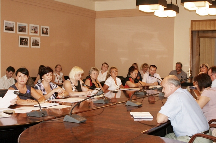 У Дніпропетровську за ініціативи Громадської платформи з питань медичної реформи відбулися громадські слухання
