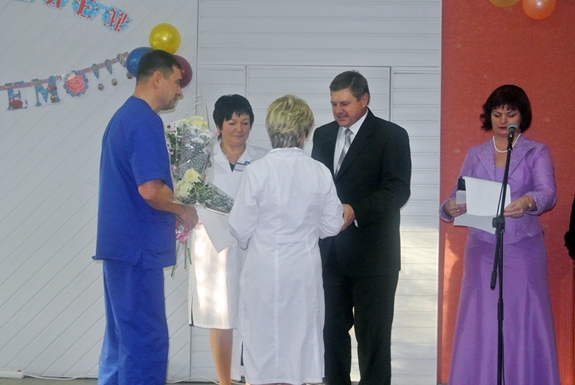 Дніпропетровській міській клінічній лікарні № 11 виповнилося 75 років 