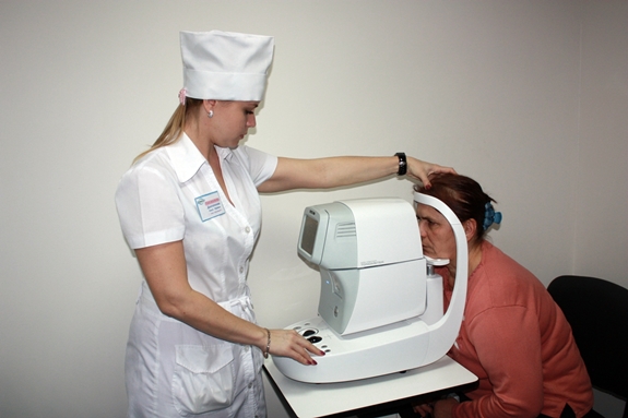 У 2012 році у Дніпропетровській обласній клінічній офтальмологічній лікарні на 7% збільшена кількість операцій з відновлення зору