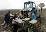 Для проведення весняно-польових робіт область забезпечена необхідною кількістю насіння, добрив, палива та техніки