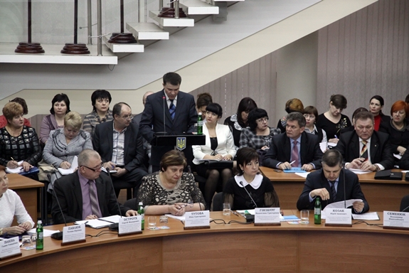 У 2012 році на Дніпропетровщині за підтримки обласної влади 38 осіб з обм