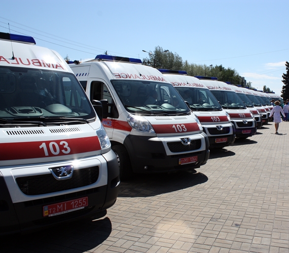 На Дніпропетровщині майже 500 водіїв «швидких» вже пройшли курси з надання першої невідкладної допомоги