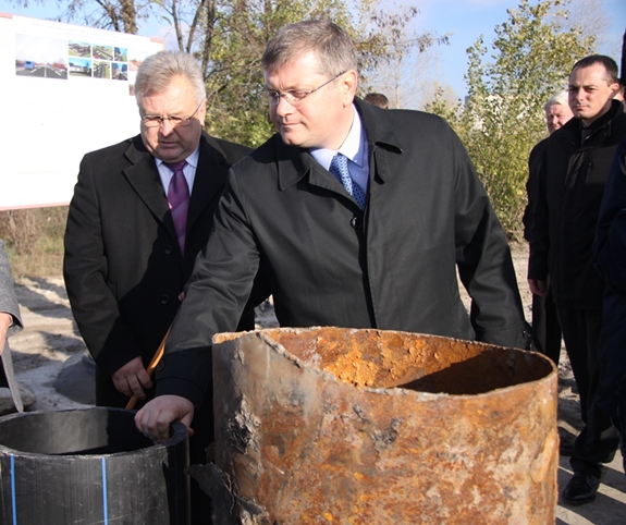 Олександр Вілкул: «Завдяки новому водопроводу у Новомосковську понад 30 тис жителів міста будуть забезпечені стабільним водопостачанням»